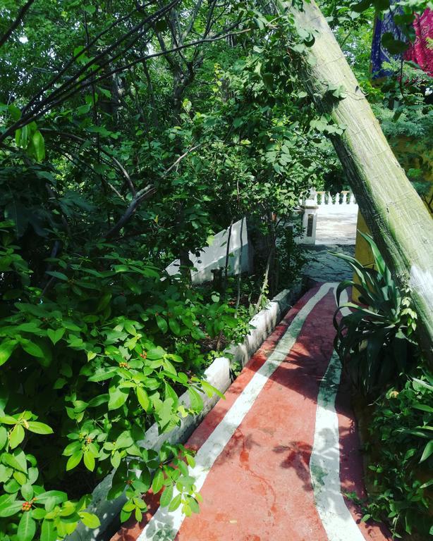 Jardin Etnobotanico Villa Ludovica Santa Marta  Exterior photo